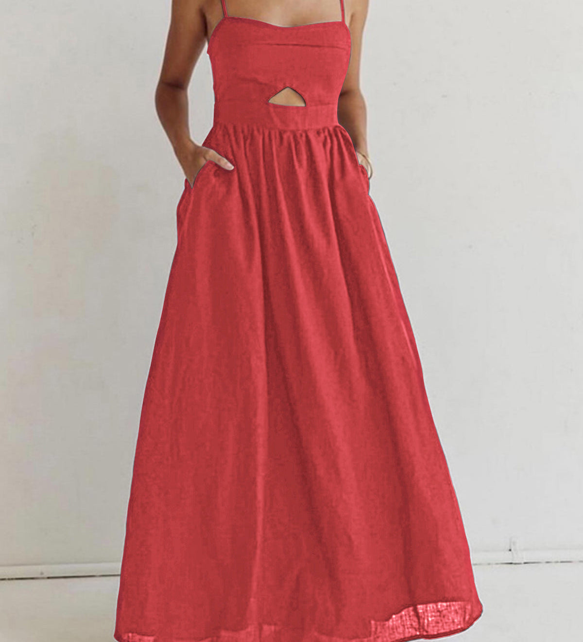 Sort Smocket Maxi Kjole – Elegant Komfort til Sommeren
